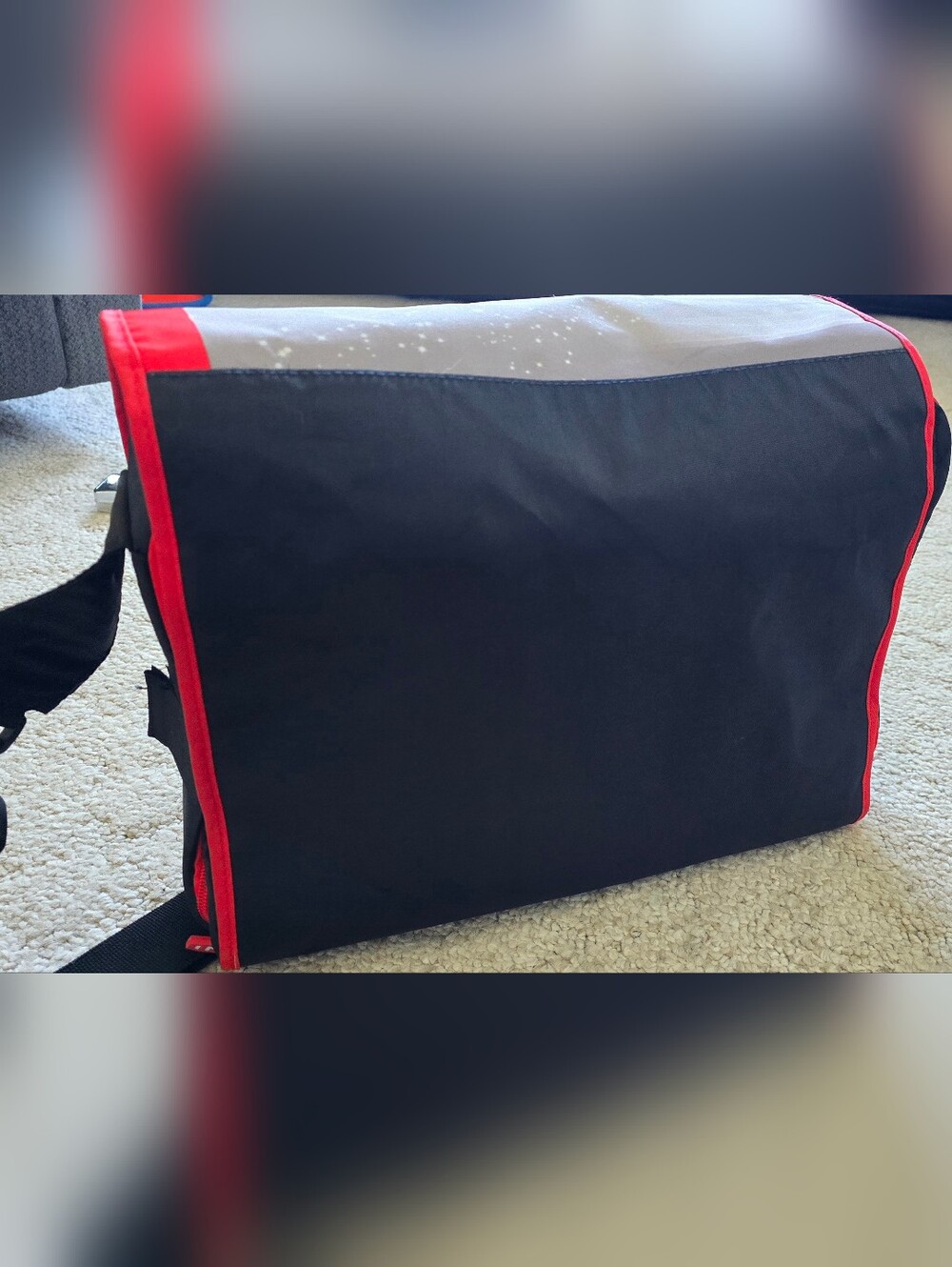 Disney Infinity Messenger Bag WITH Extras - Picture 2 of 12